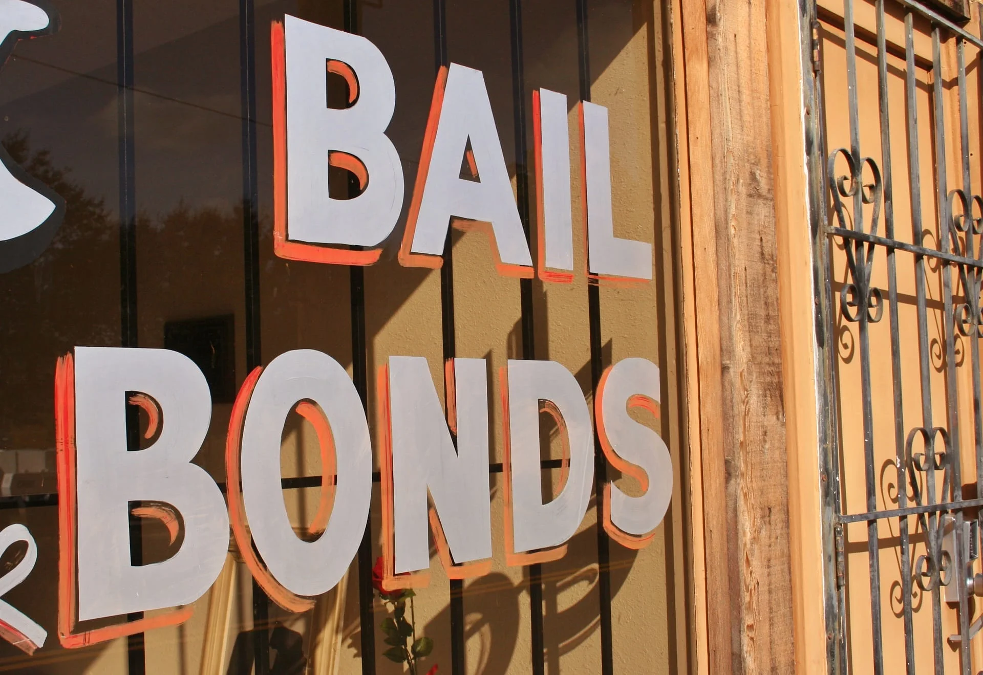 Bail Bonds Service in Haltom City, TX