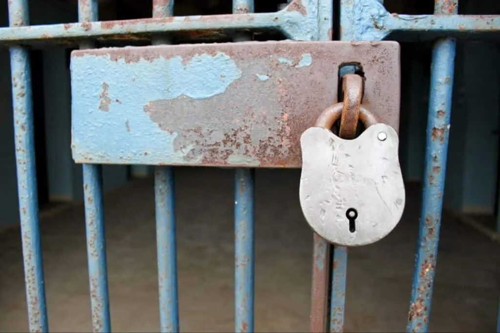 How Long Do You Stay in Jail If You Can’t Make Bail