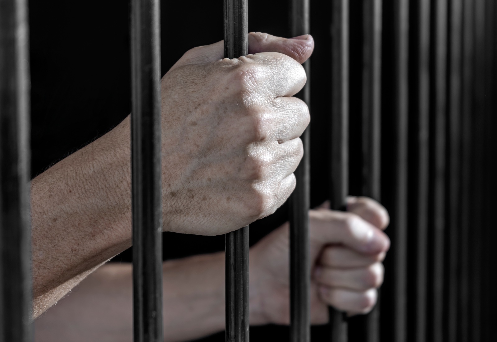 How to Bond Someone Out of a Texas Jail When You Live Out of State