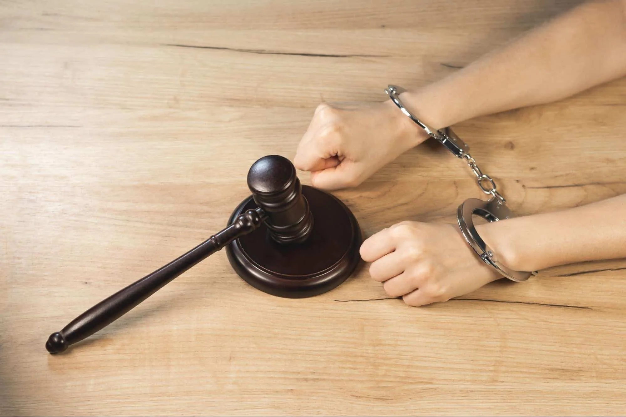 How to Get Someone Out of Jail With No Money in Texas