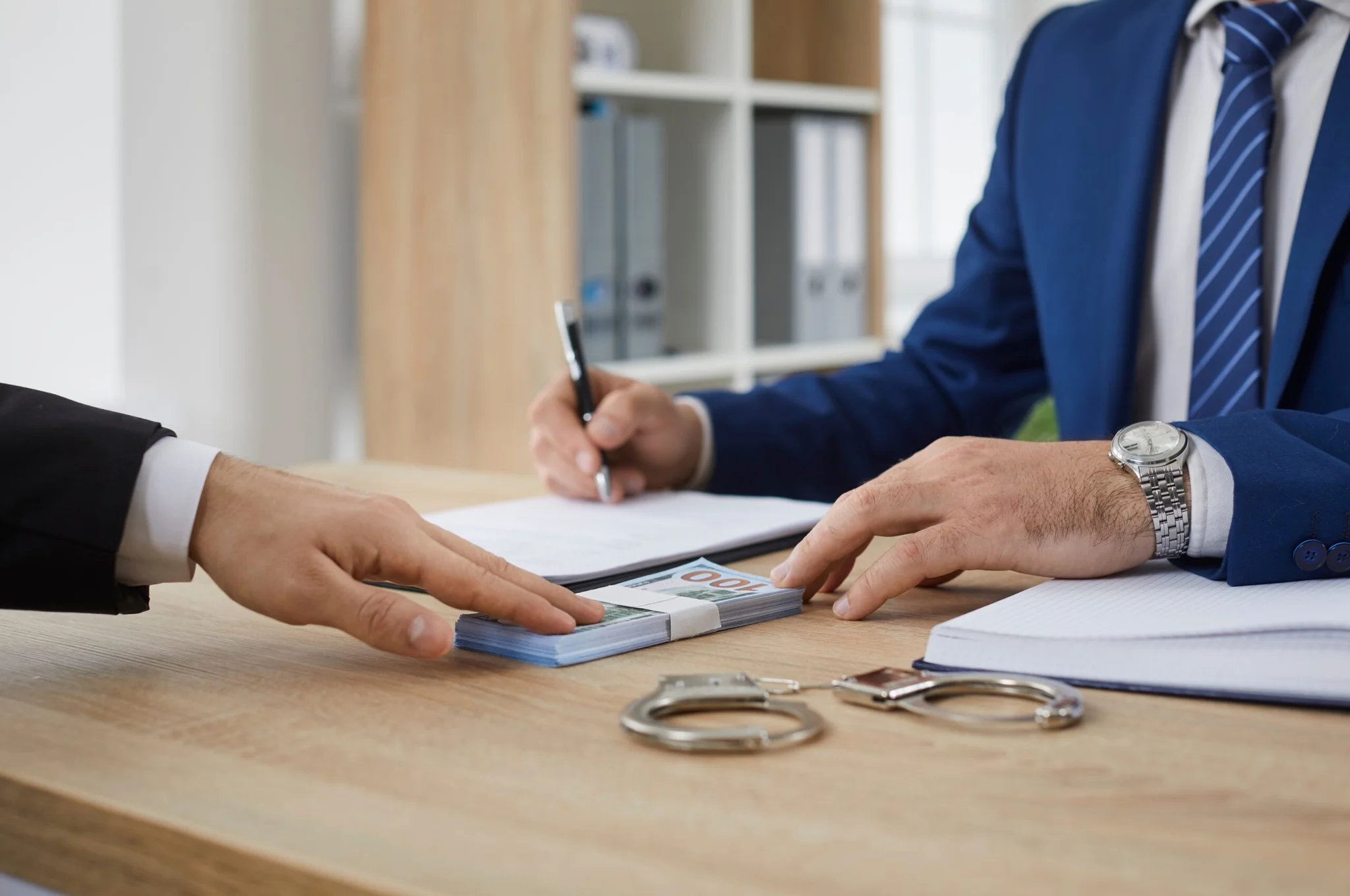 How to Stay Compliant With Your Bail Bond Agreement in Texas